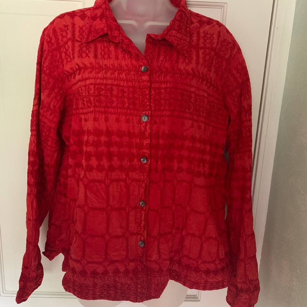 Chico’s crinkle embroidered cotton shirt/jacket❣️